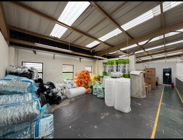 1,677M² WAREHOUSE TO LET IN RANDJESPARK
